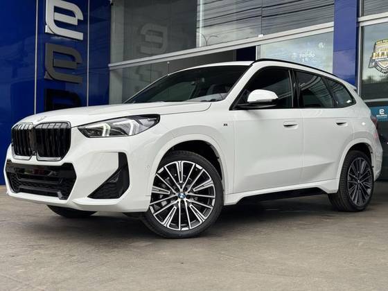 BMW X1 2.0 16V TURBO GASOLINA SDRIVE20I M SPORT STEPTRONIC BMW X1 2.0 16V TURBO GASOLINA SDRIVE20I M SPORT STEPTRONIC